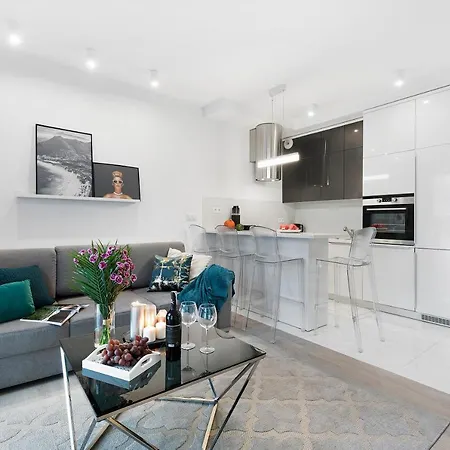 Plac Bankowy Serviced Apartments Apartment *